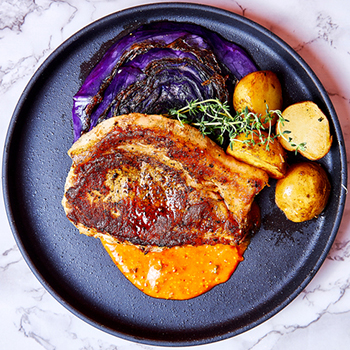 京のもち豚ロースのグリル(200g)オニオンペッパーソース